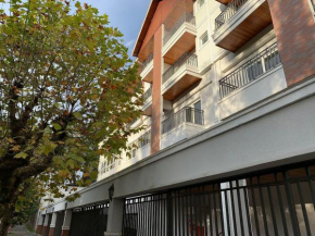 Flat novo, aconchegante e no Coração do Capivari / Internet + Aquecedores